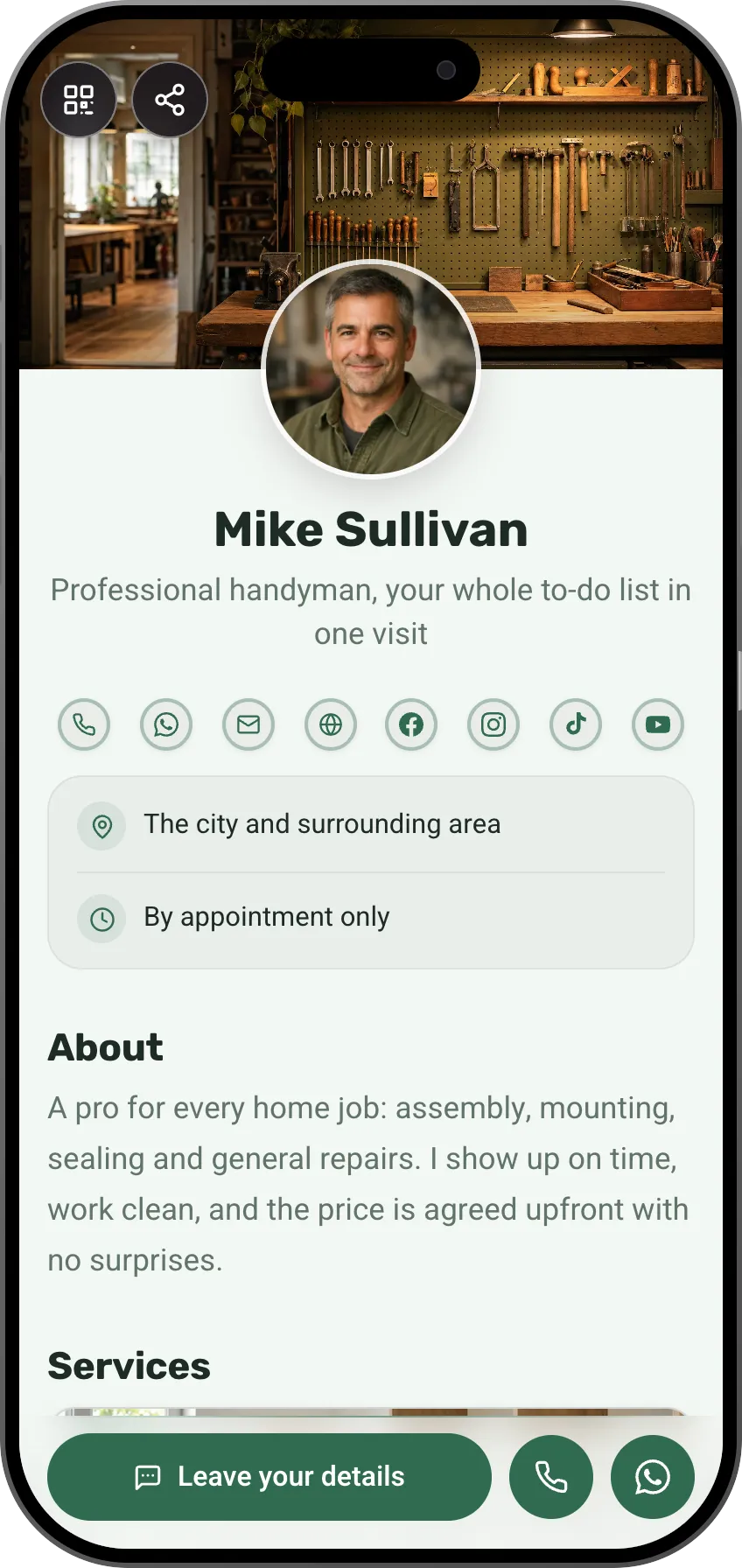 Handyman digital business card template: repair services and reviews. A MyVisito template